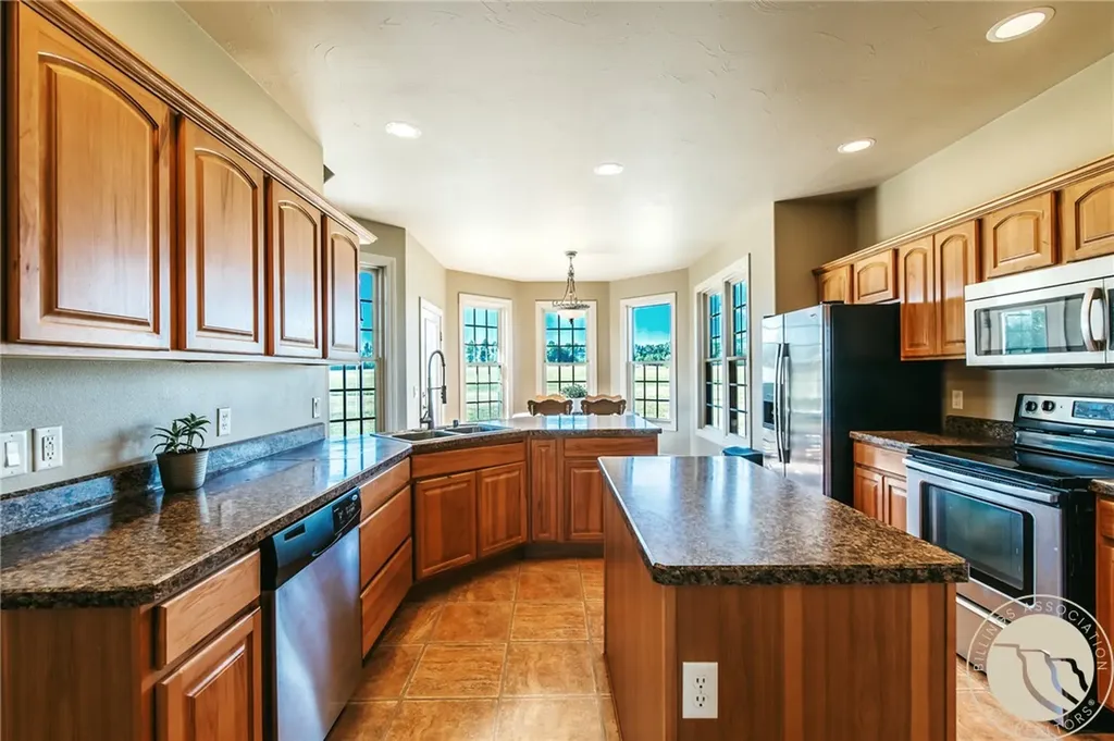 29 Rosebud View Roberts MT 59070