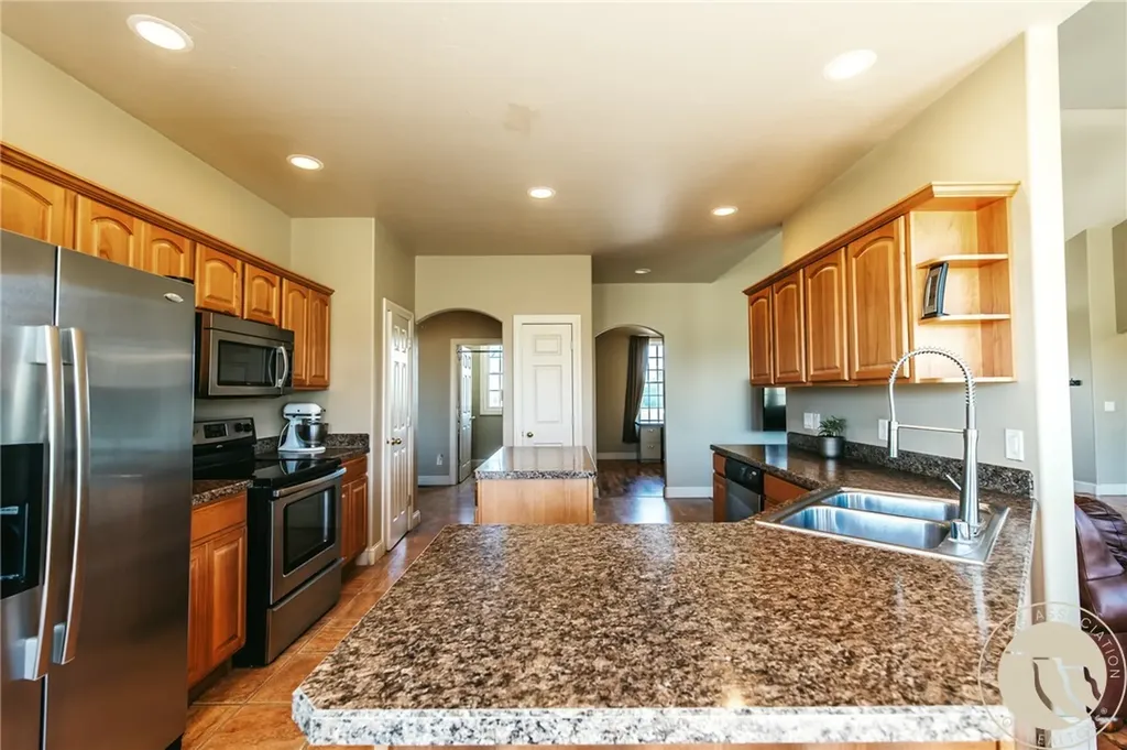 29 Rosebud View Roberts MT 59070