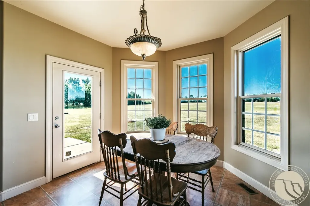 29 Rosebud View Roberts MT 59070