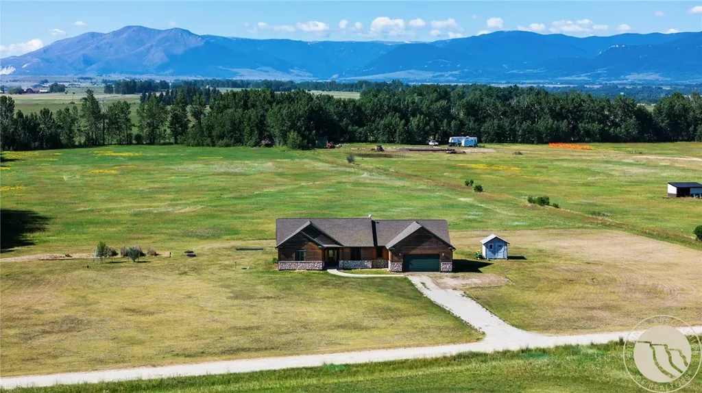29 Rosebud View Roberts MT 59070