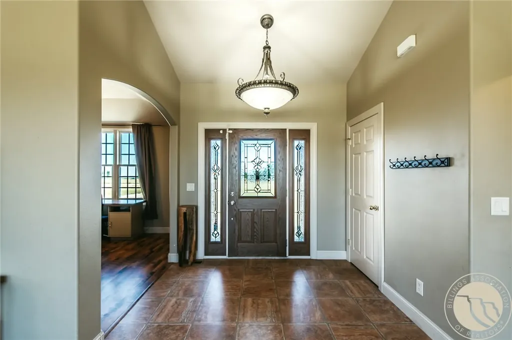 29 Rosebud View Roberts MT 59070
