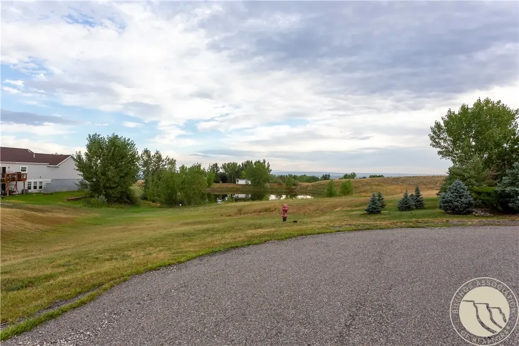 6824 Earl Avenue Huntley MT 59037