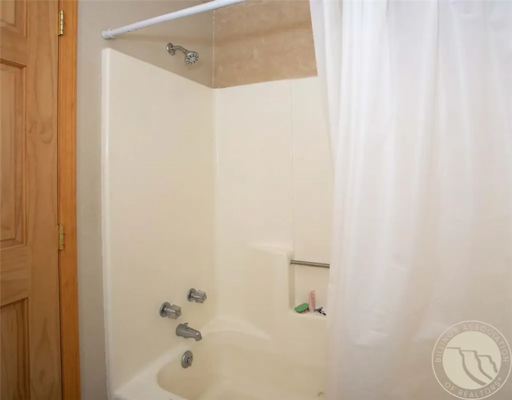 587 Chokecherry Place Billings MT 59102