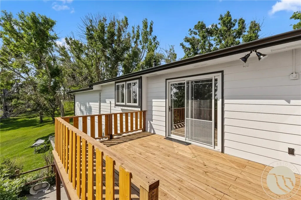 7851 Spear Drive Shepherd MT 59079
