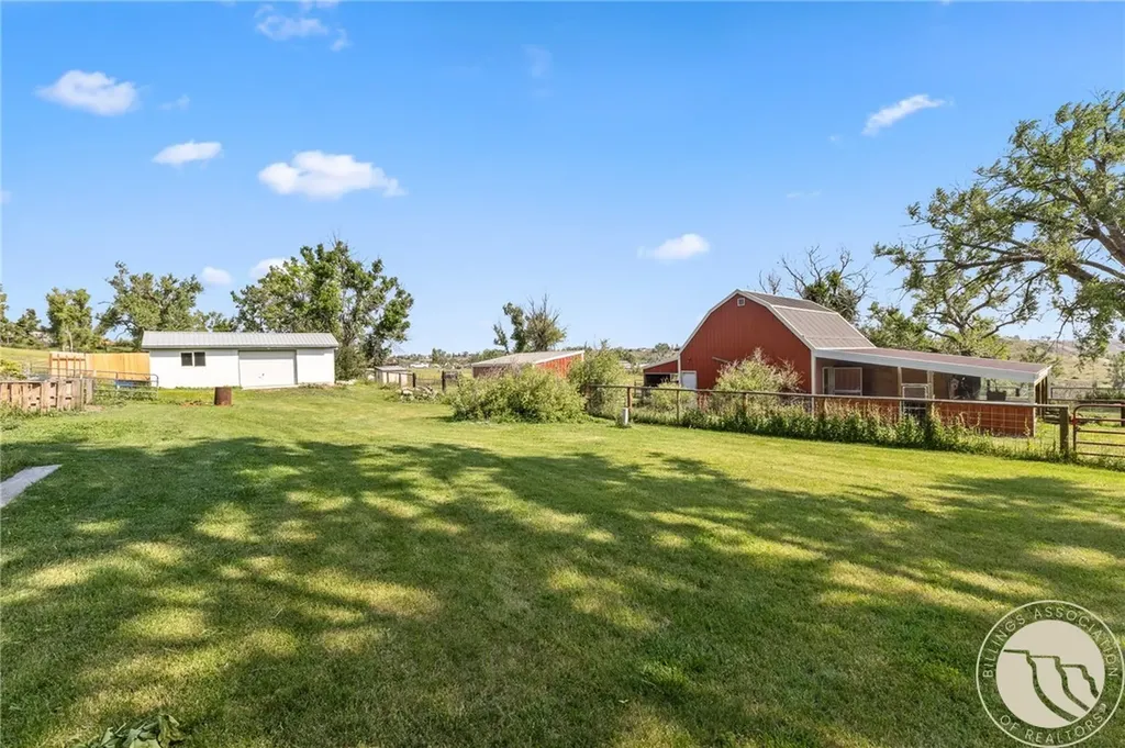 7851 Spear Drive Shepherd MT 59079