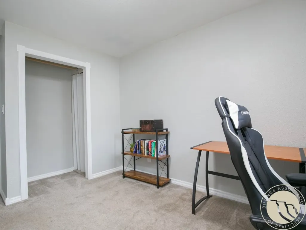 528 N Lakeview Drive Billings MT 59105
