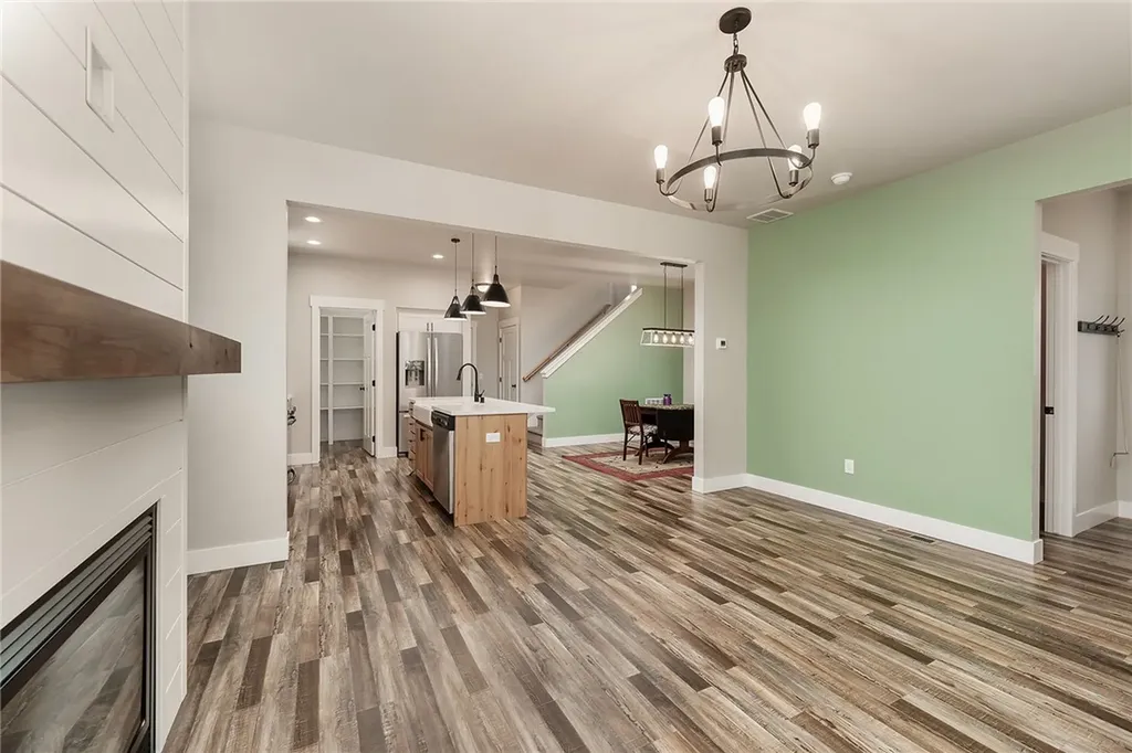 1827 Annas Garden Lane Billings MT 59101
