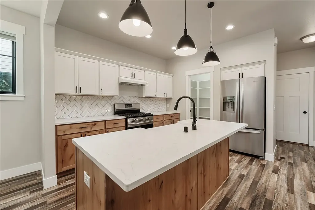1827 Annas Garden Lane Billings MT 59101