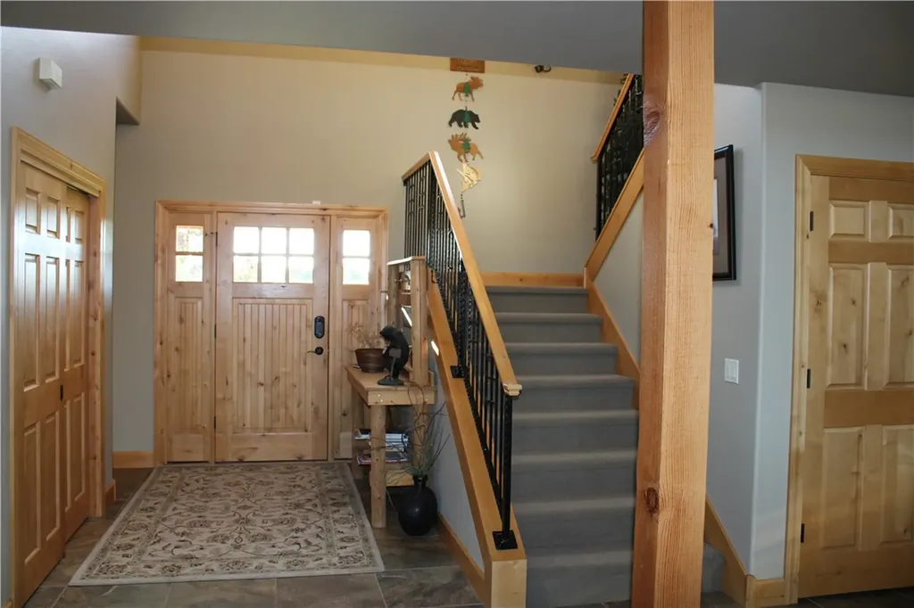 27 Creek Hill Lane Red Lodge MT 59068