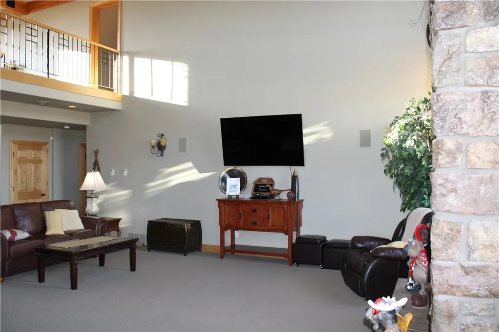 27 Creek Hill Lane Red Lodge MT 59068