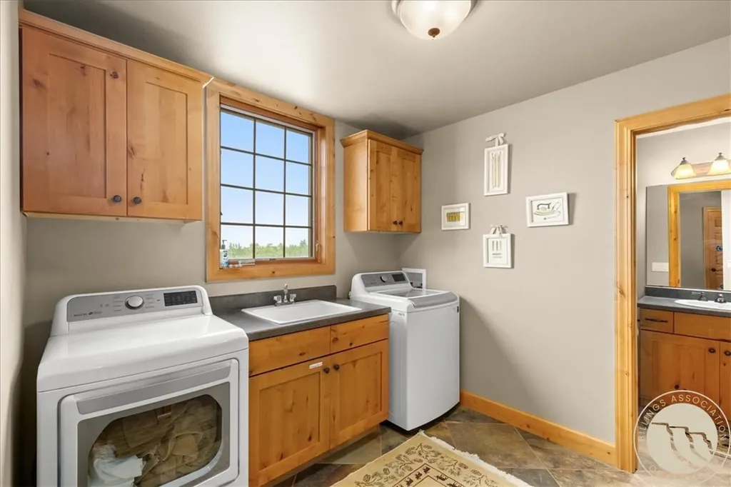 27 Creek Hill Lane Red Lodge MT 59068