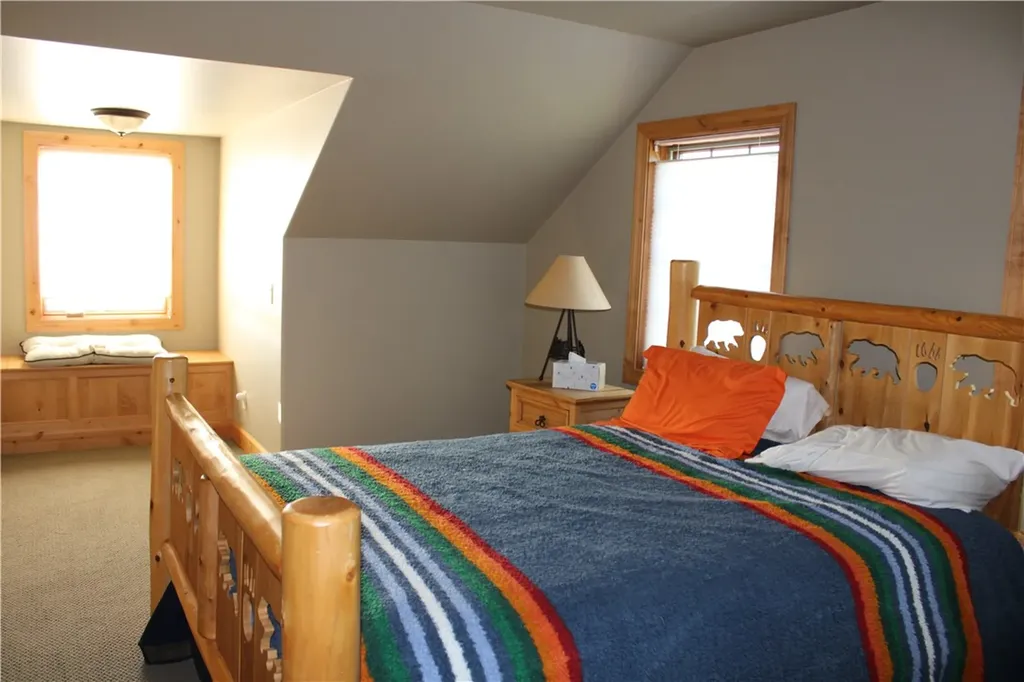 27 Creek Hill Lane Red Lodge MT 59068