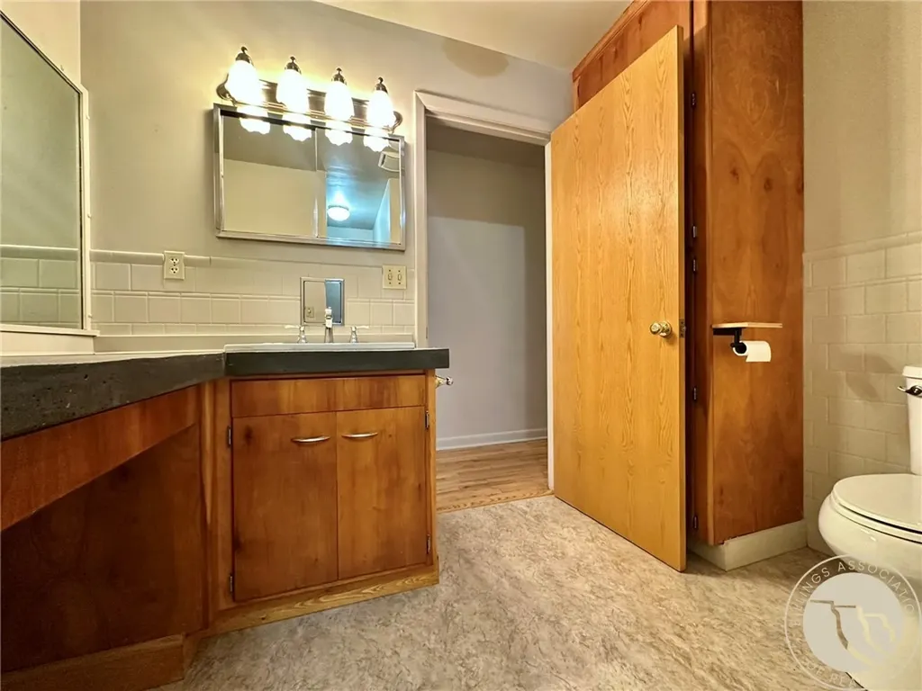 417 River Avenue E Ryegate MT 59074