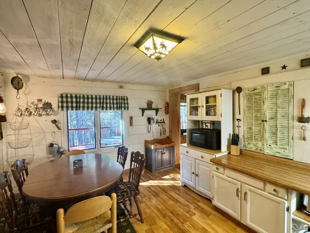 27 Snow Creek Road Red Lodge MT 59068