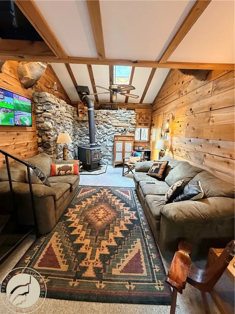 27 Snow Creek Road Red Lodge MT 59068