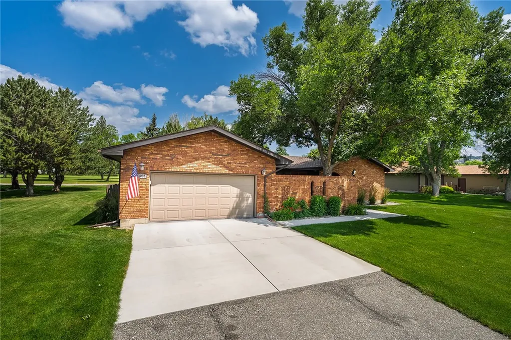 3035 Arnold Palmer Drive Billings MT 59106