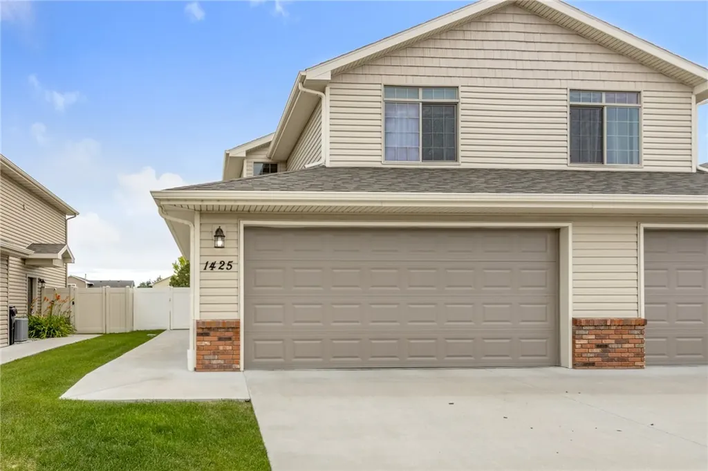 1425 Naples Street Billings MT 59105