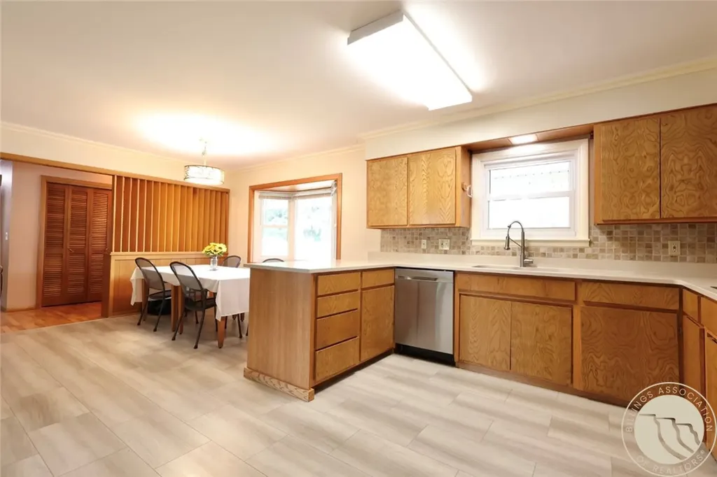 1445 Wicks Lane Billings MT 59105