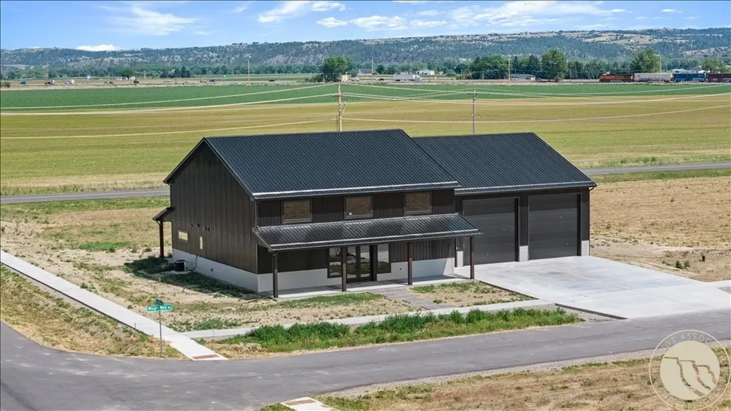 2517 Whisper Wind Way Billings MT 59106