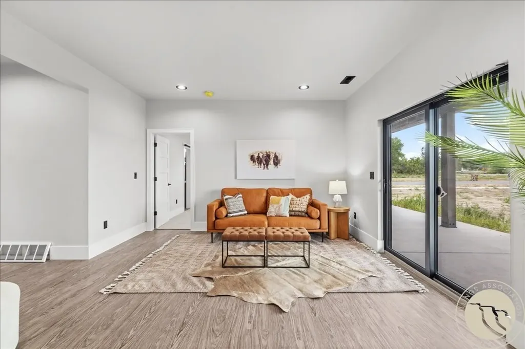 2517 Whisper Wind Way Billings MT 59106