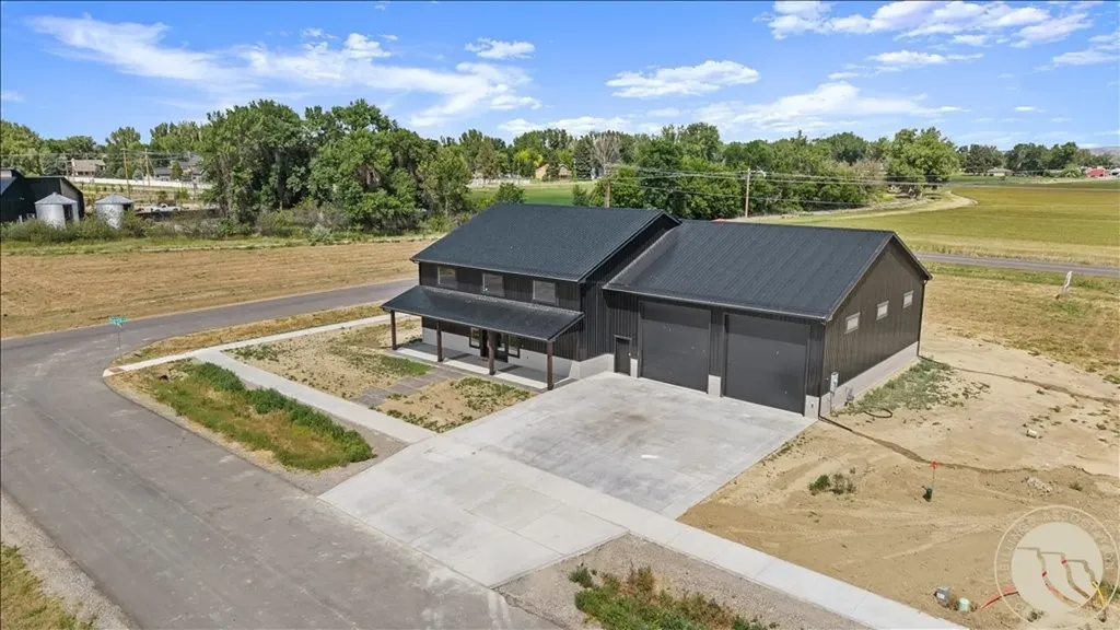2517 Whisper Wind Way Billings MT 59106