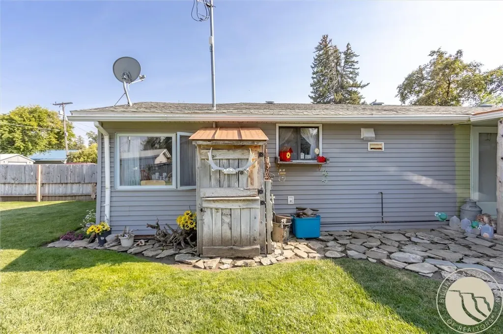 111 West Carbon Avenue Joliet MT 59041
