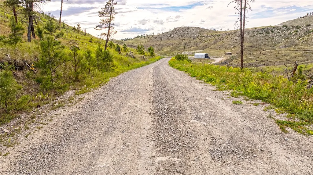 69 N Fork Eagle Mountain Road Columbus MT 59019