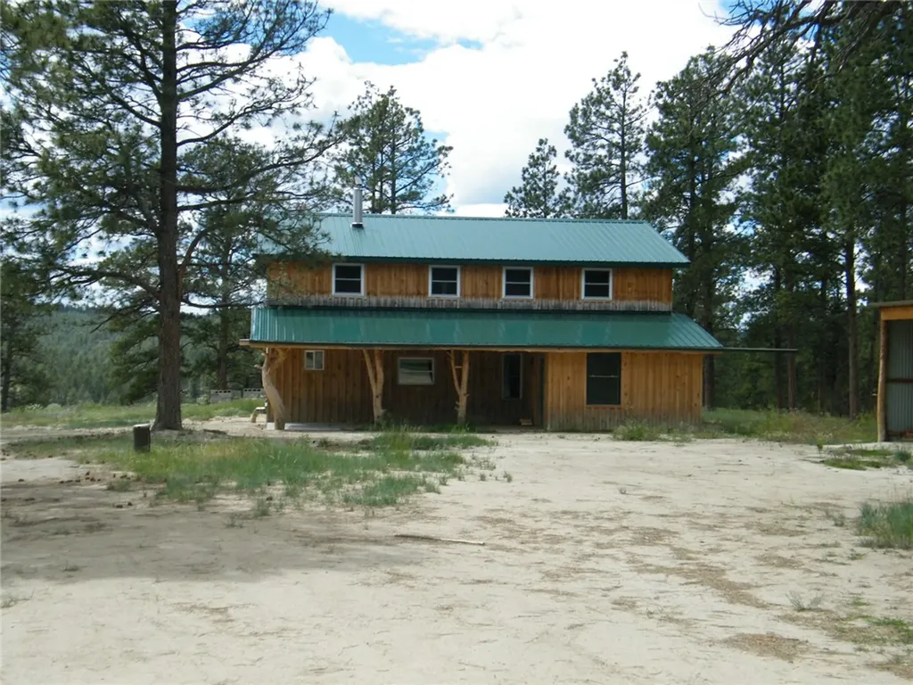448 W Parrot Creek Road Roundup MT 59072