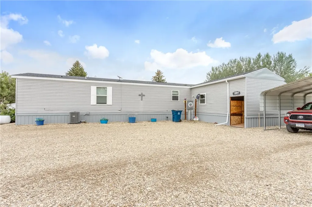 303 Gregg Street Ryegate MT 59074