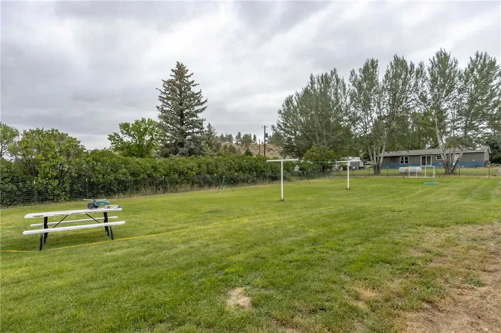 303 Gregg Street Ryegate MT 59074
