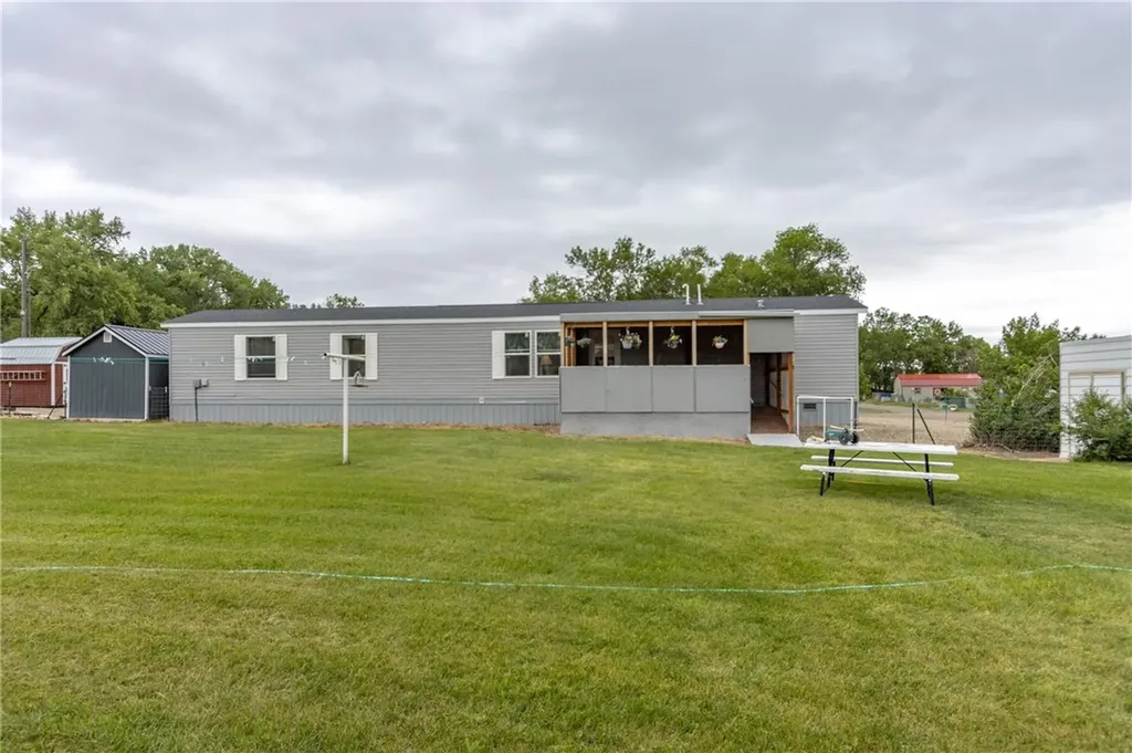 303 Gregg Street Ryegate MT 59074