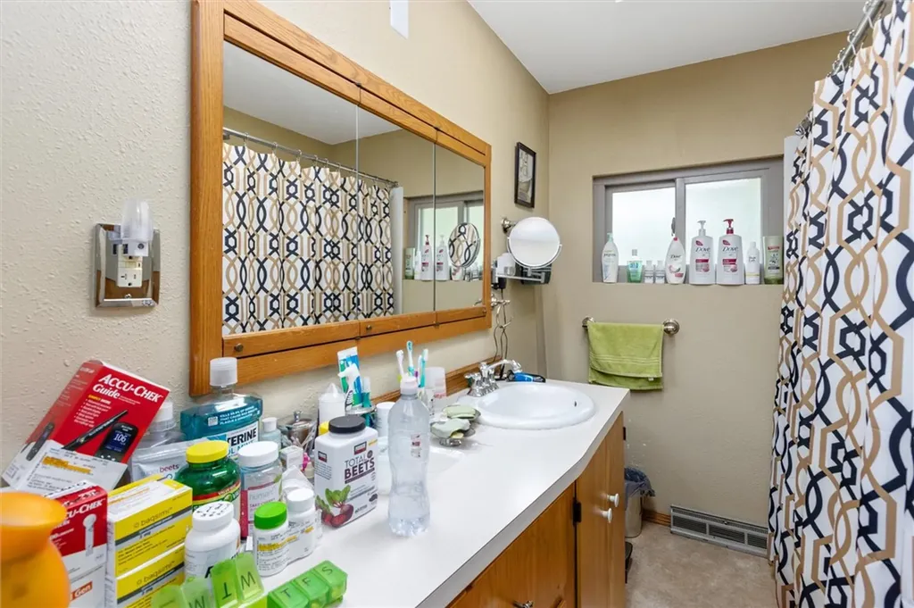 15 Cactus Drive Fromberg MT 59029