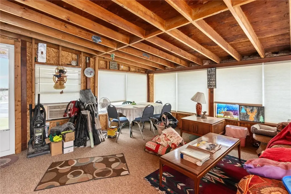 15 Cactus Drive Fromberg MT 59029