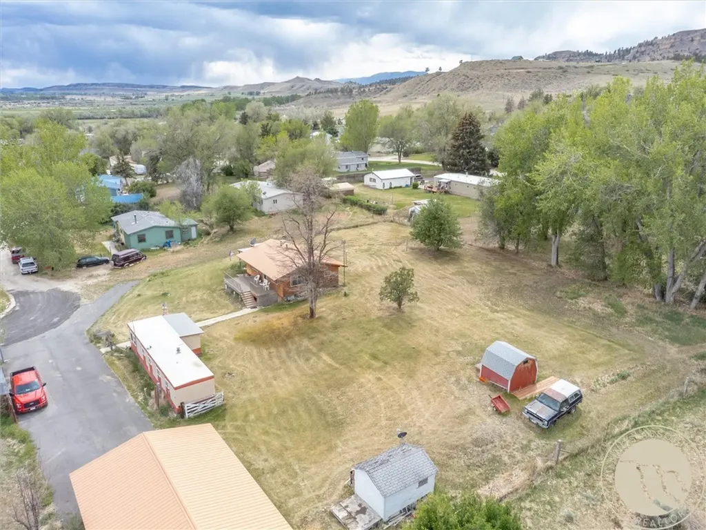 15 Cactus Drive Fromberg MT 59029