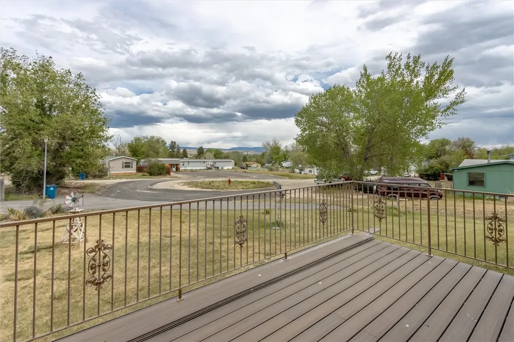 15 Cactus Drive Fromberg MT 59029