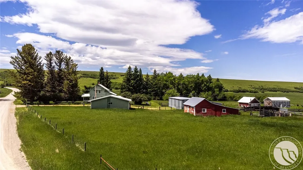6058 Cottonwood Creek Road Lewistown MT 59457
