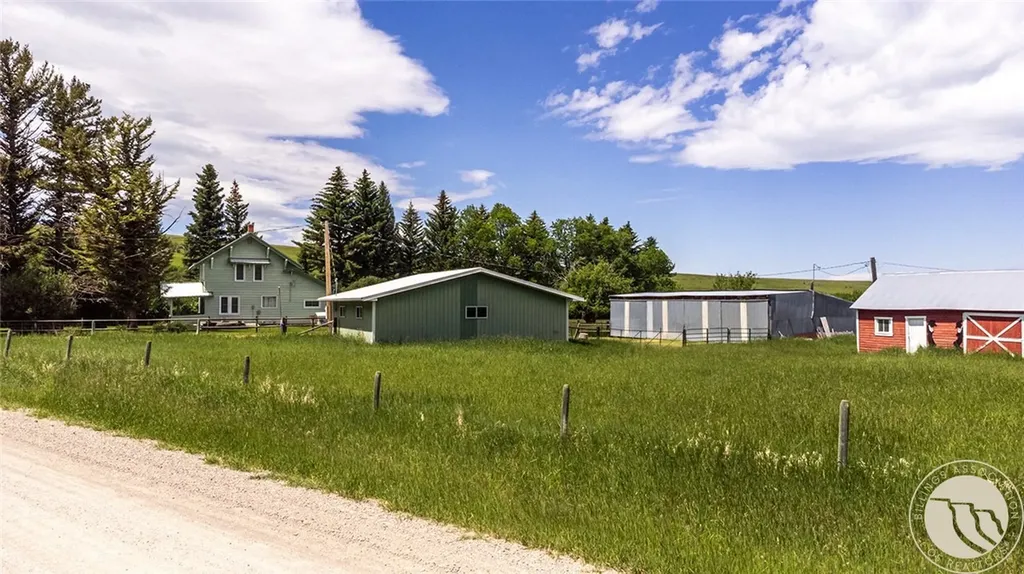 6058 Cottonwood Creek Road Lewistown MT 59457