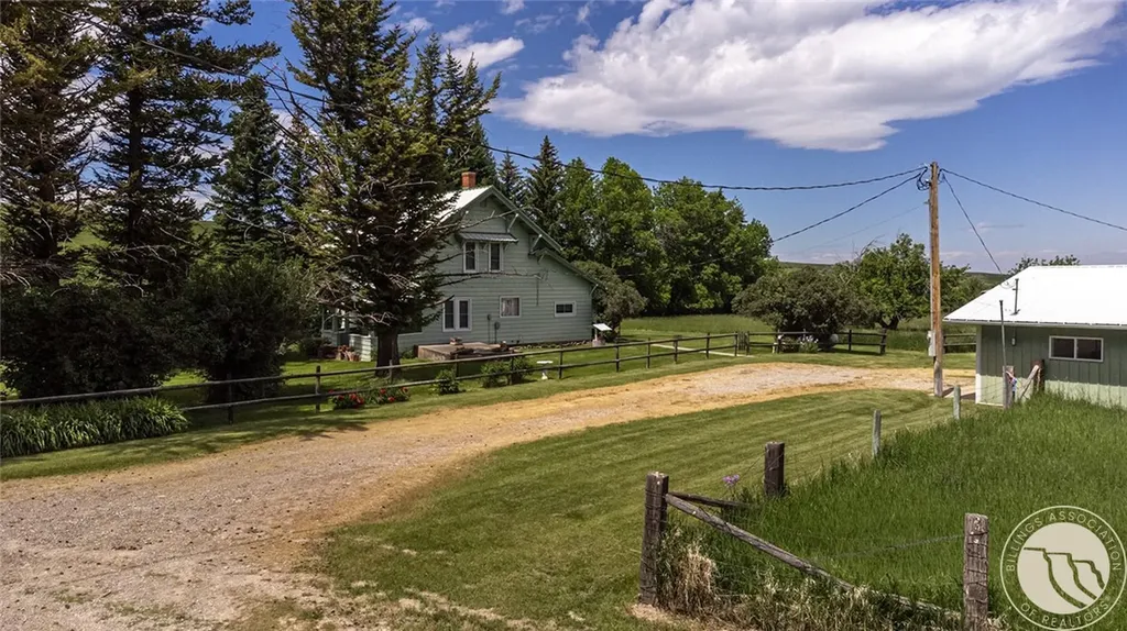 6058 Cottonwood Creek Road Lewistown MT 59457