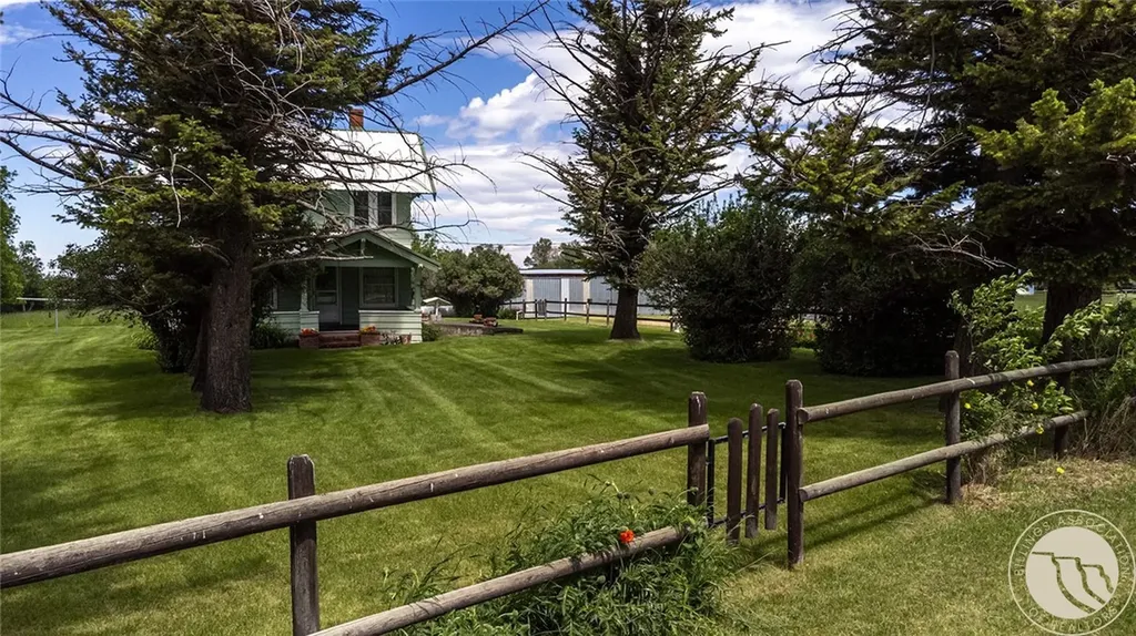 6058 Cottonwood Creek Road Lewistown MT 59457