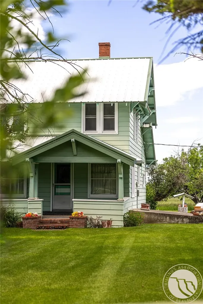 6058 Cottonwood Creek Road Lewistown MT 59457