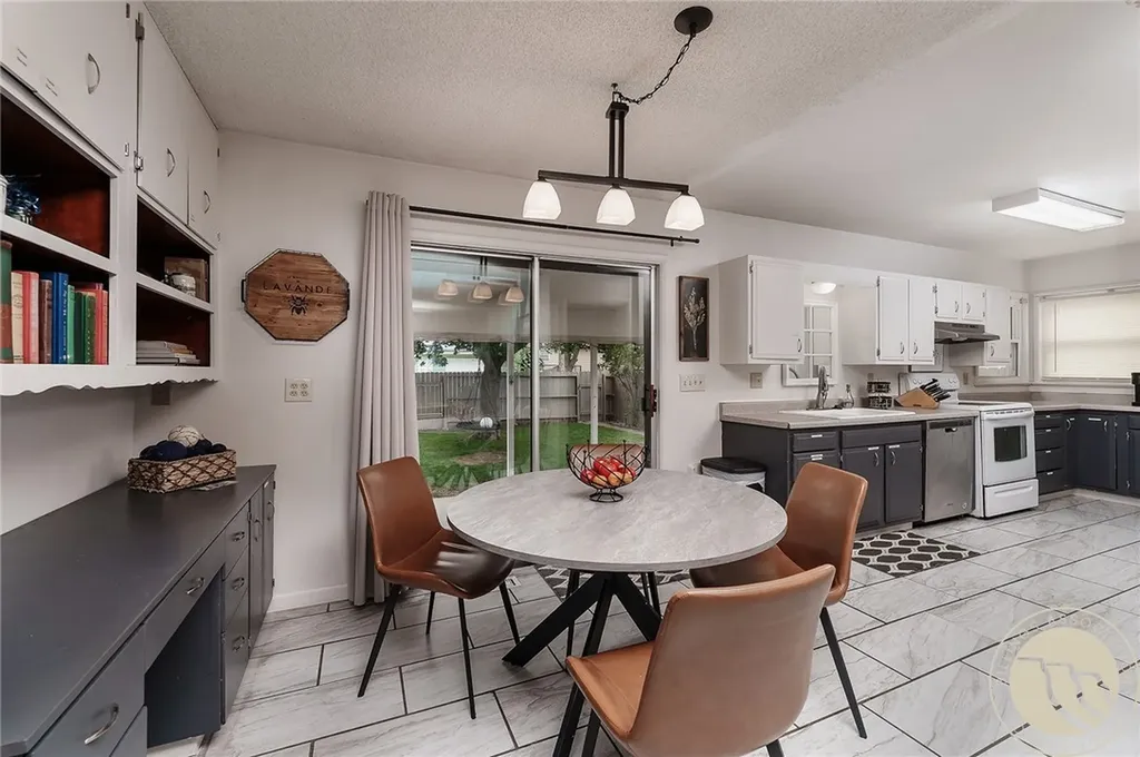 1522 Cook Avenue Billings MT 59102