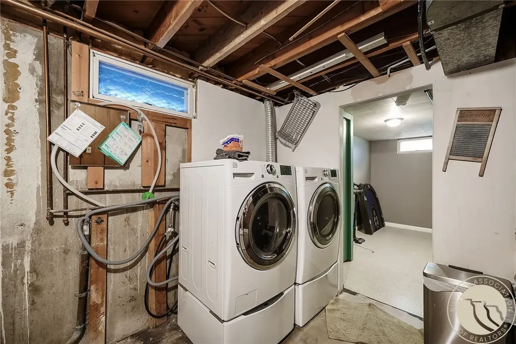 1522 Cook Avenue Billings MT 59102