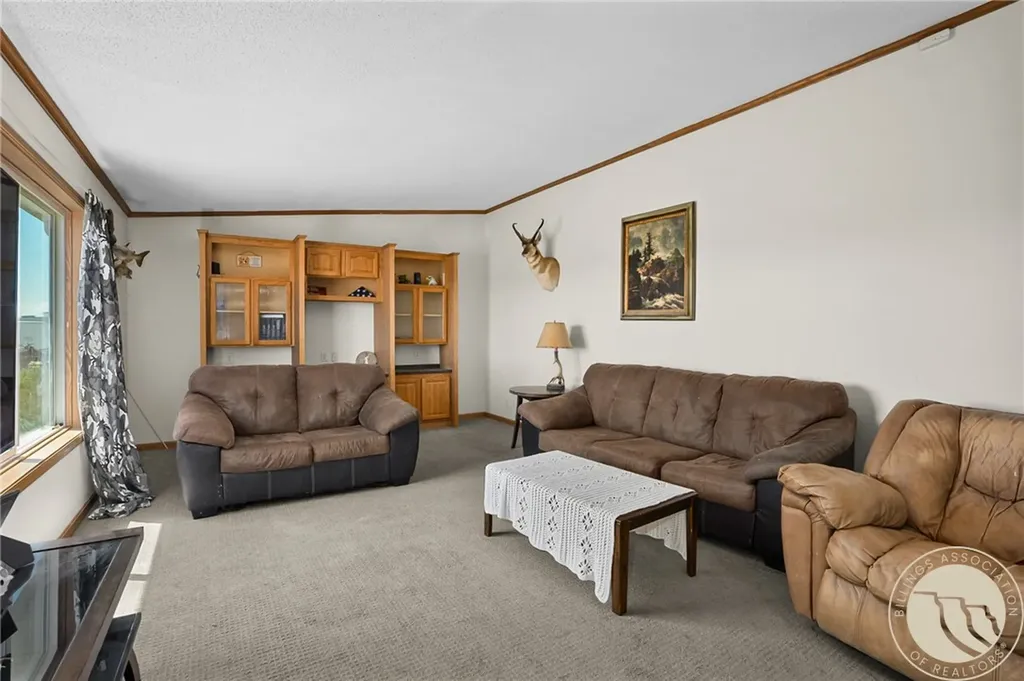 6733 High Hill Road Shepherd MT 59079