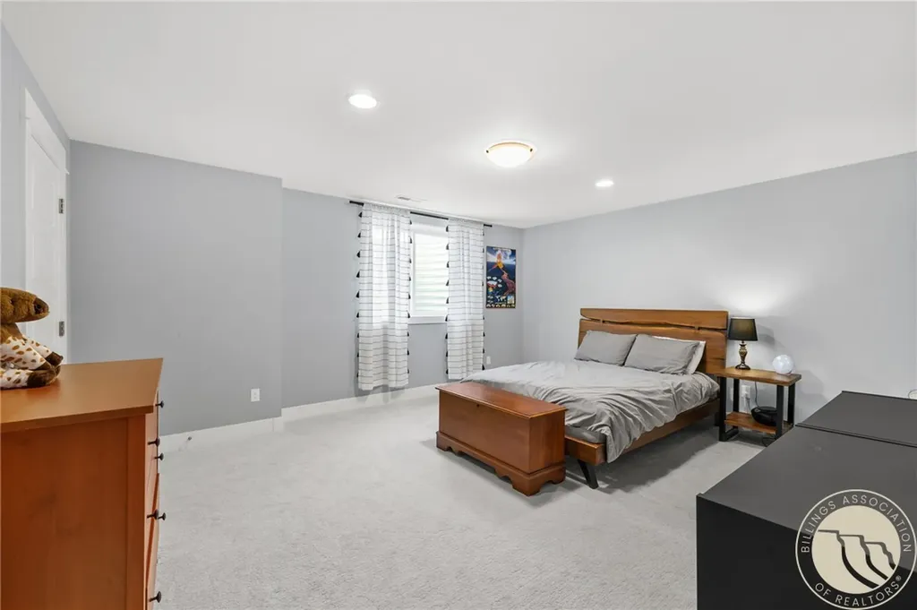 3202 Harrier Lane Billings MT 59106
