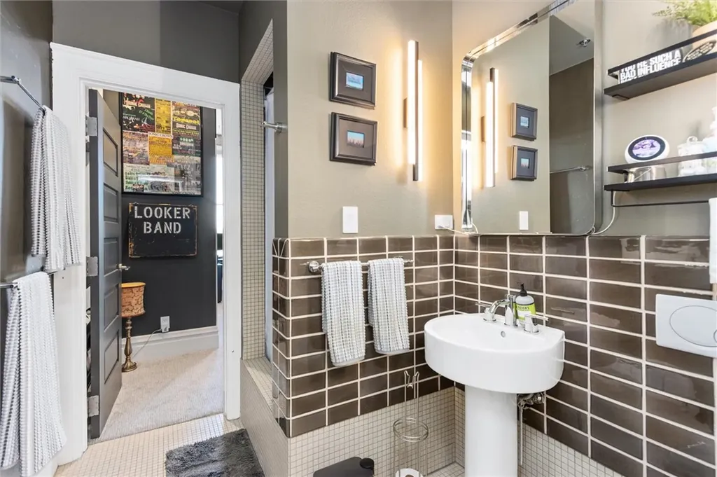 104 N Broadway #305 Billings MT 59101