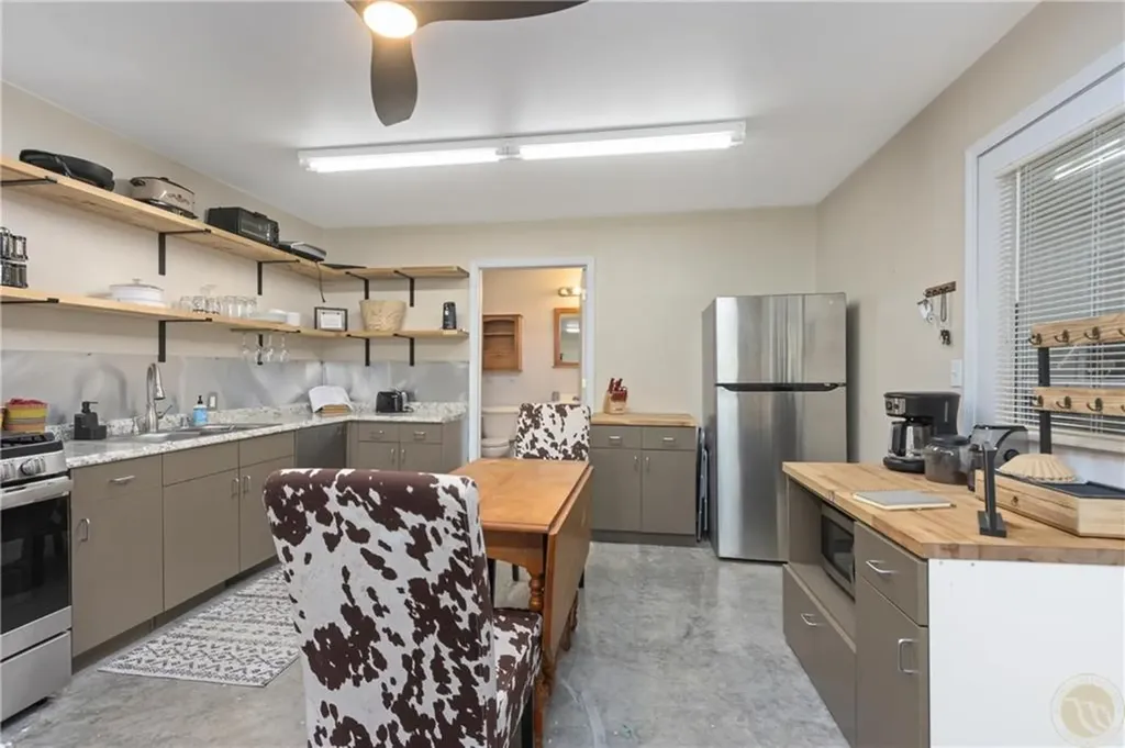 1655 1st Ave S Unit #5 Columbus MT 59019