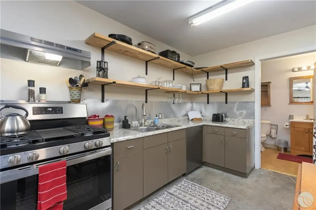 1655 1st Ave S Unit #5 Columbus MT 59019