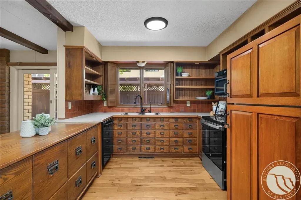 3102 Gloxinia Drive Billings MT 59102