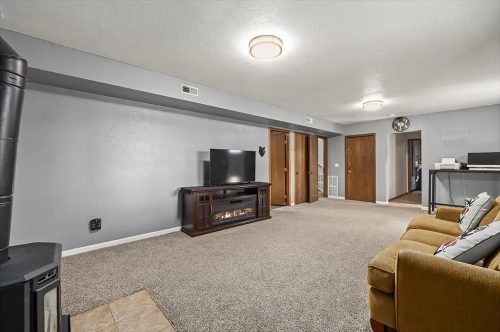 1328 Beartooth Drive Laurel MT 59044
