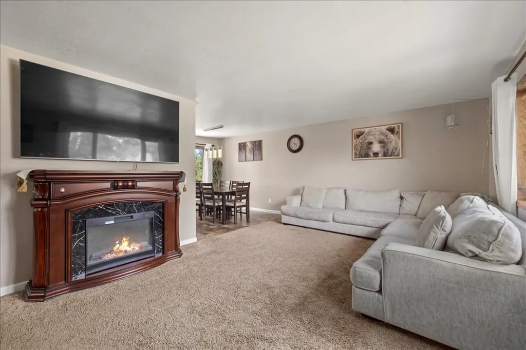 1328 Beartooth Drive Laurel MT 59044